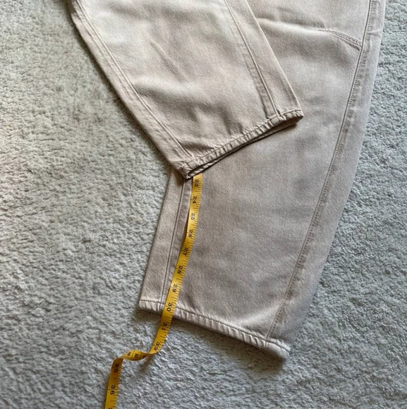 NWT Levi's Cinch Barrel High Rise Women's Jeans Size 27/31 - Picture 9 of 13